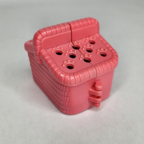 Vintage Littlest Pet Shop Bunny Hutch/Basket 1995 Tonka LPS - Picture 3 of 4